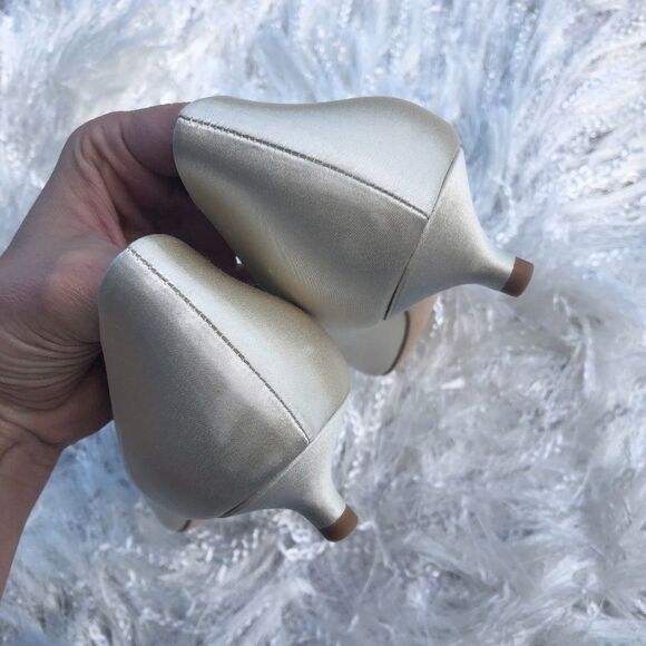 BADGLEY MISCHKA Vail Ivory Satin Kitten Heel Pump - Picture 8 of 15